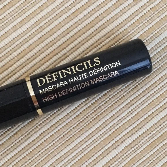 Lancome Definicils mascara (Set of 2) - Picture 3 of 3